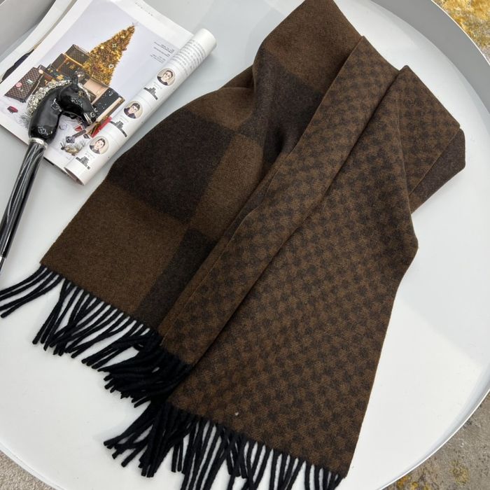 Louis Vuitton Scarf LV00028